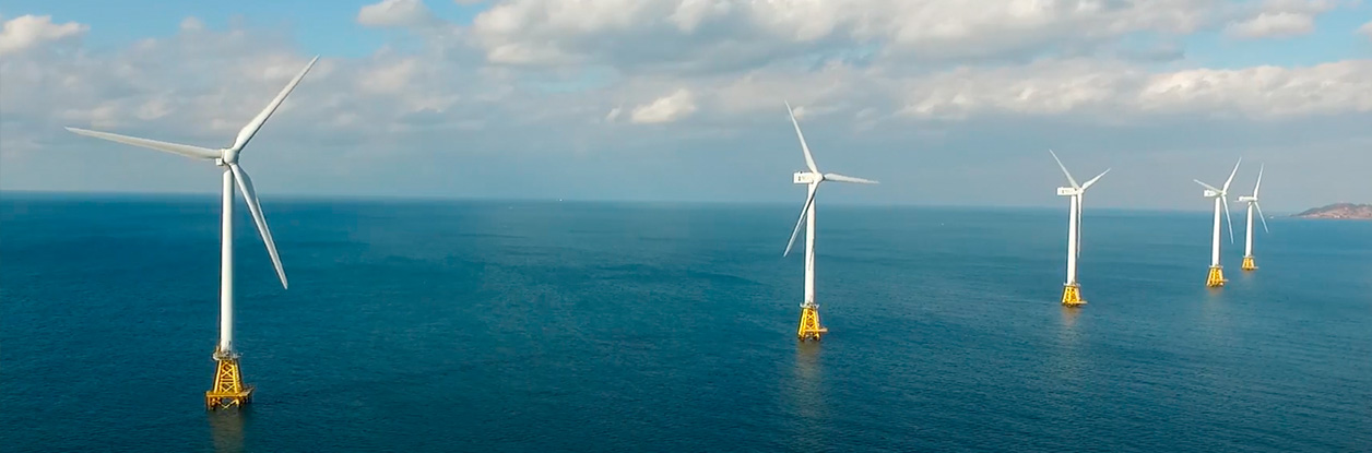 Ya está operativa una turbina eólica de 16 Mw - Desde la terraza de Amador