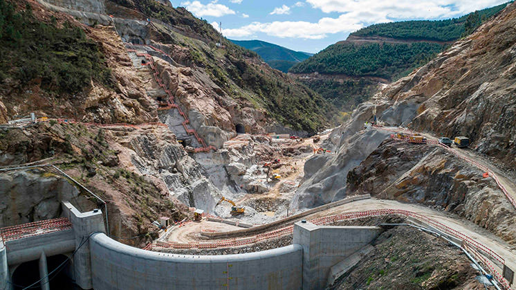 Obras de construcción de Alto Tâmega.