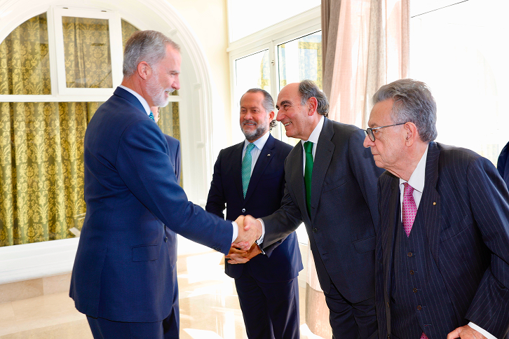 Ignacio Galán, with the King of Spain, at the 7th La Toja-Atlantic Link Forum